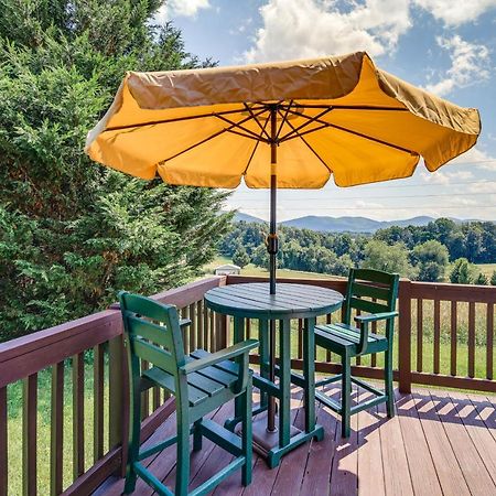 Blue Ridge Mountain Cabin With Views And Hot Tub Sparta ภายนอก รูปภาพ
